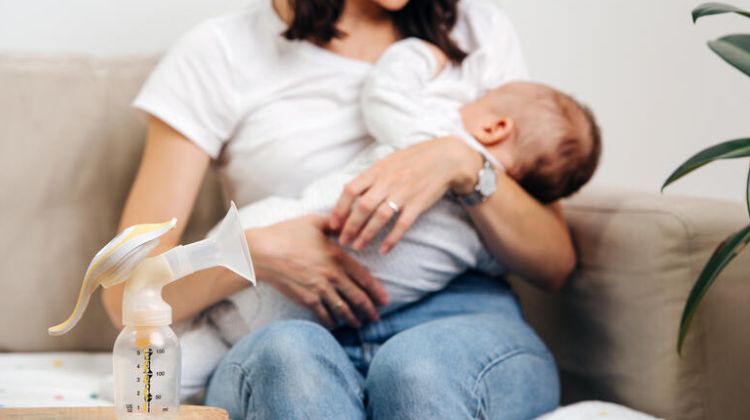 Balancing Breastfeeding and Pumping