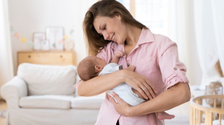 How to Establish a Good Breastfeeding Routine for Your Baby?